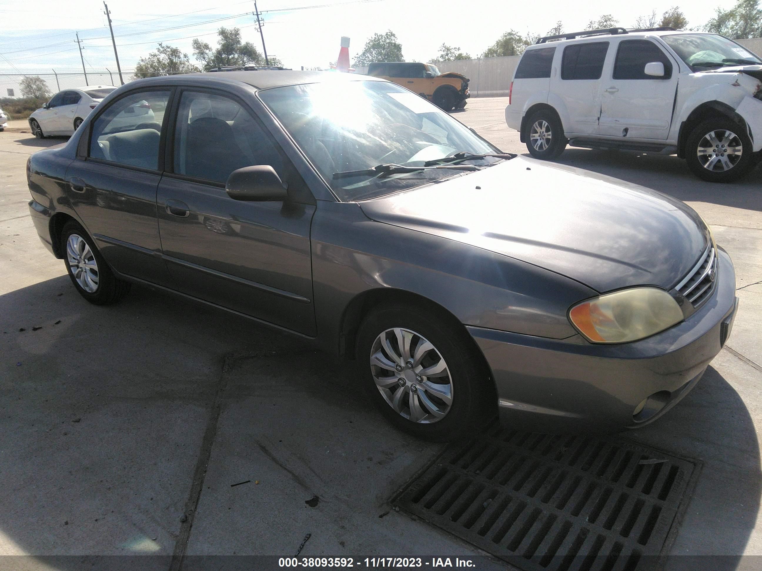 kia spectra 2003 knafb121535213613