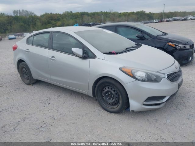 kia forte 2016 knafk4a61g5496712