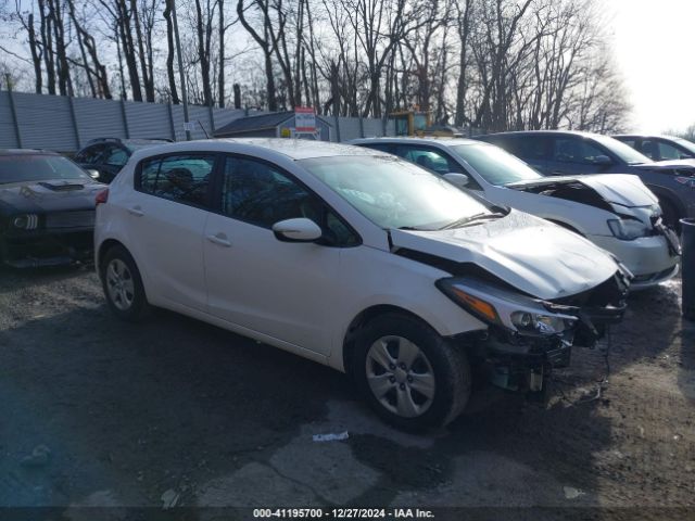 kia forte 2017 knafk5a82h5703200