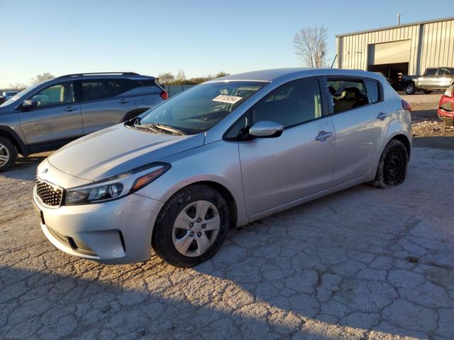 kia forte lx 2017 knafk5a85h5672394