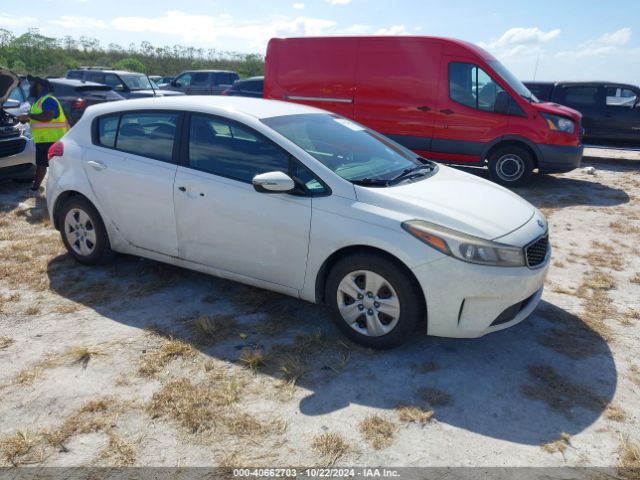 kia forte 2017 knafk5a87h5707811