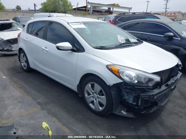 kia forte 2016 knafk5a8xg5547972