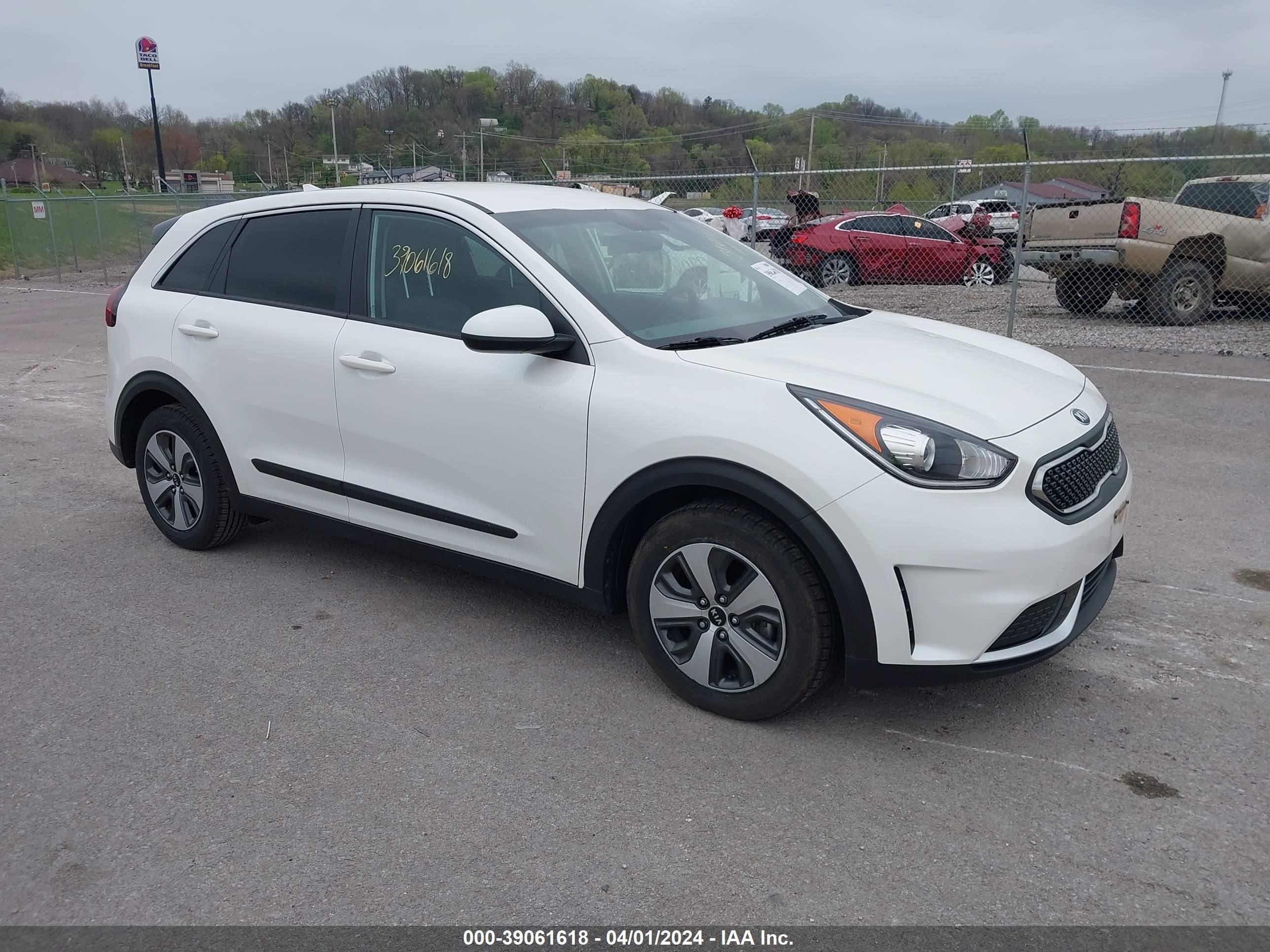 kia niro 2018 kndcb3lc5j5140497