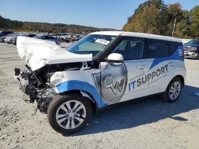 kia soul lx 2023 kndj23au9p7218070