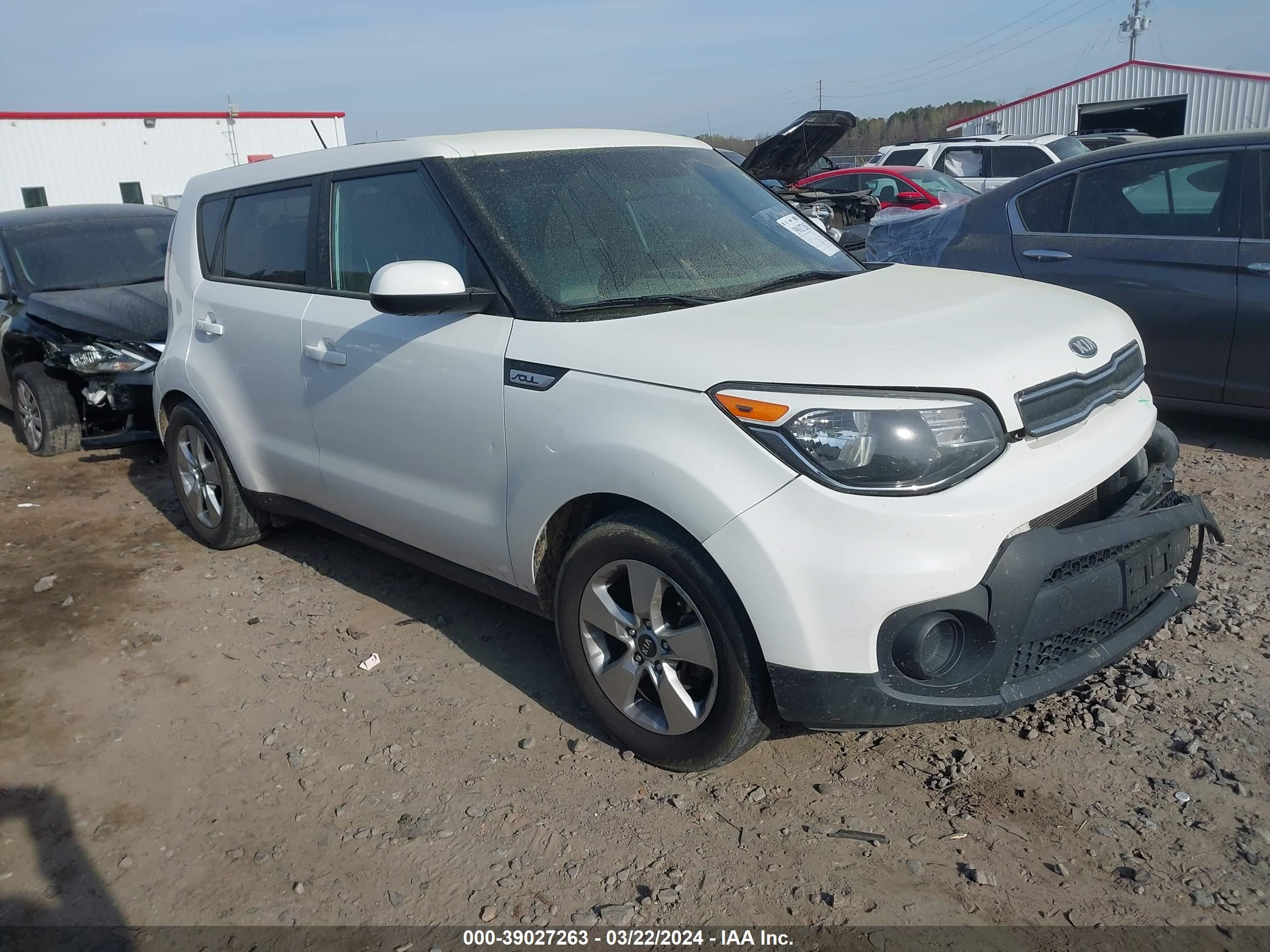 kia soul 2018 kndjn2a2xj7563888