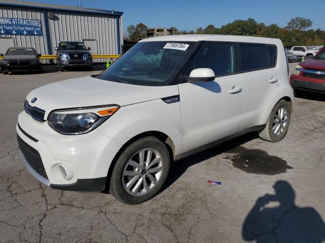 kia soul + 2017 kndjp3a5xh7428088