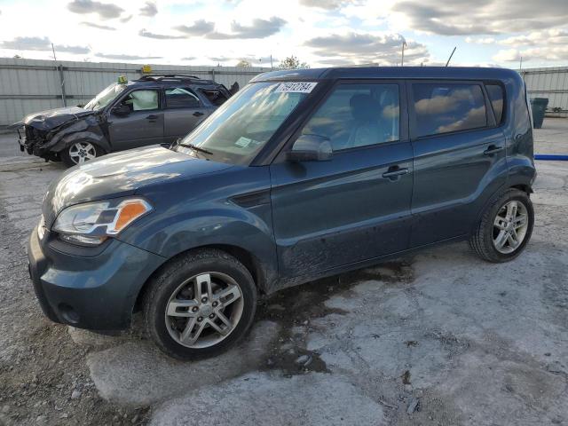 kia soul + 2011 kndjt2a20b7242630