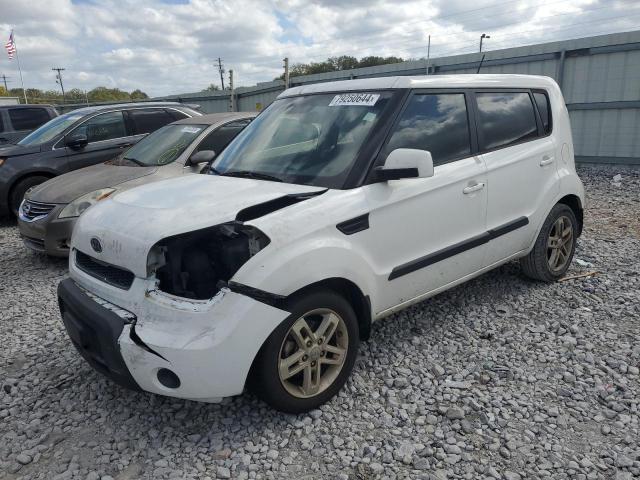 kia soul + 2011 kndjt2a22b7343765