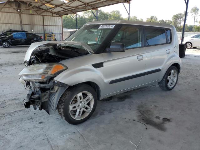 kia soul + 2010 kndjt2a23a7084220