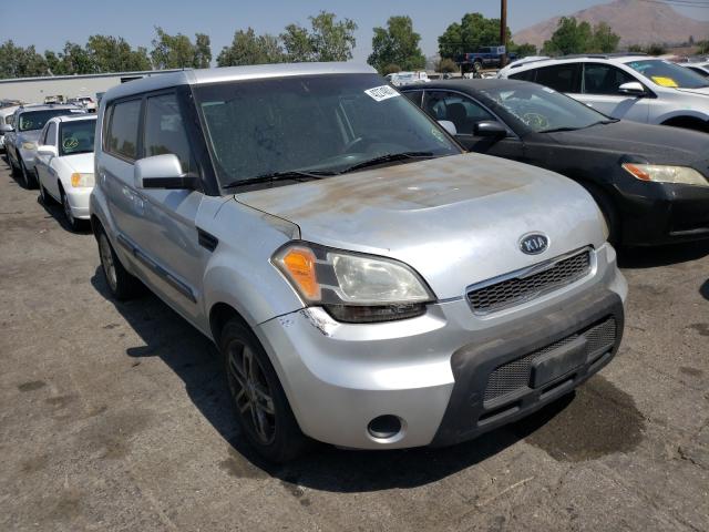 kia soul + 2010 kndjt2a23a7702197