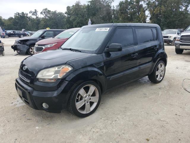 kia soul + 2011 kndjt2a23b7257283