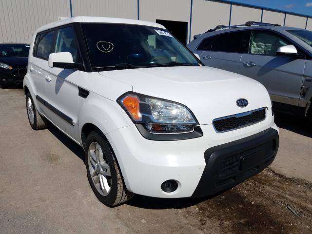 kia soul + 2011 kndjt2a24b7725103