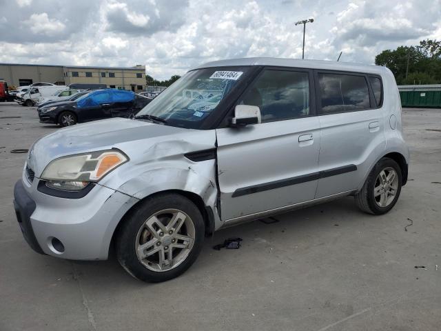 kia soul + 2010 kndjt2a25a7103382