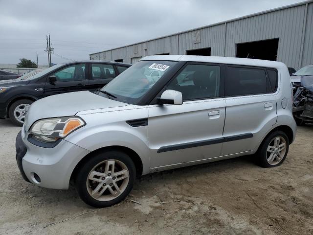 kia soul + 2010 kndjt2a25a7162898