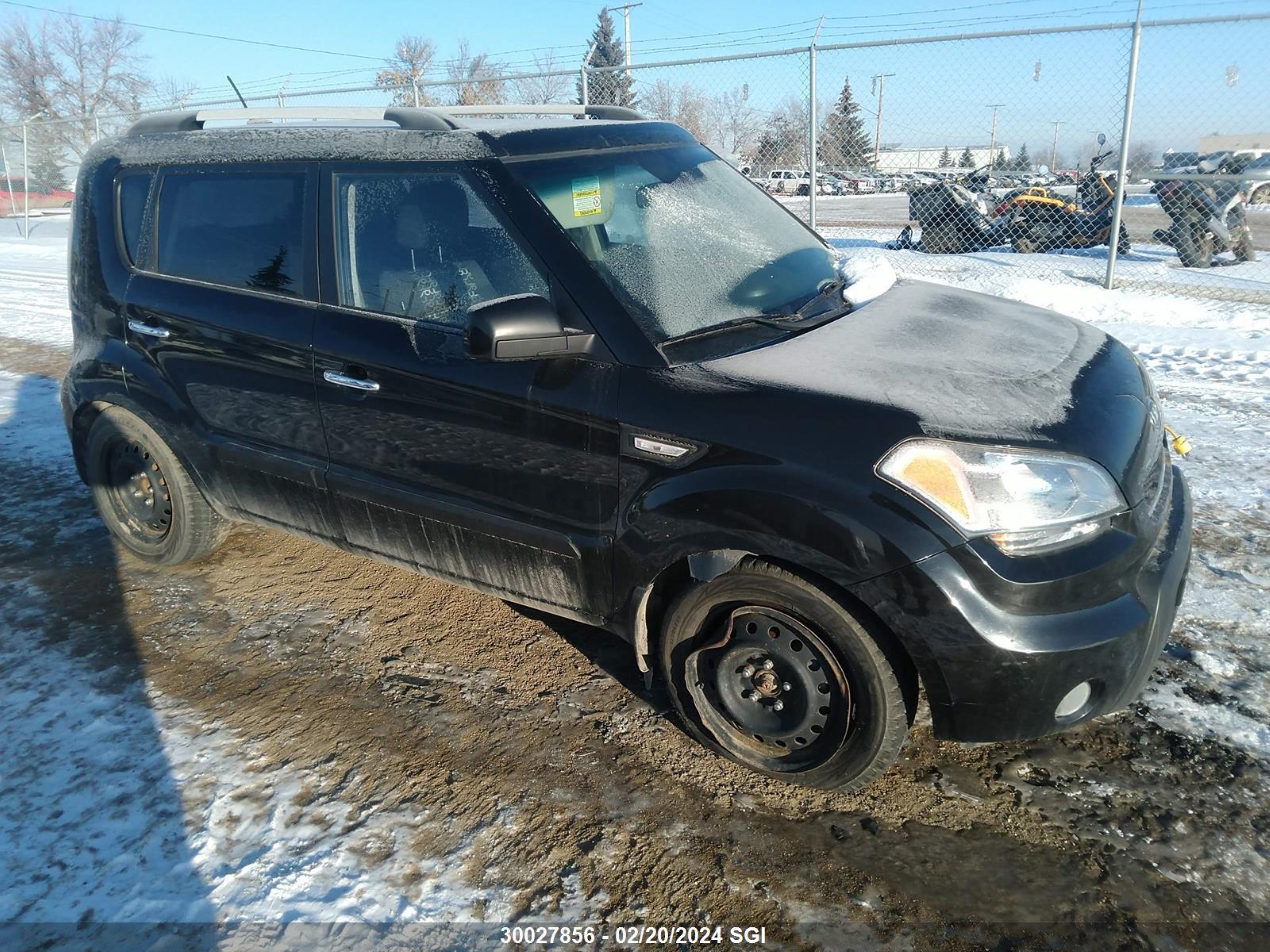 kia soul 2011 kndjt2a25b7732240