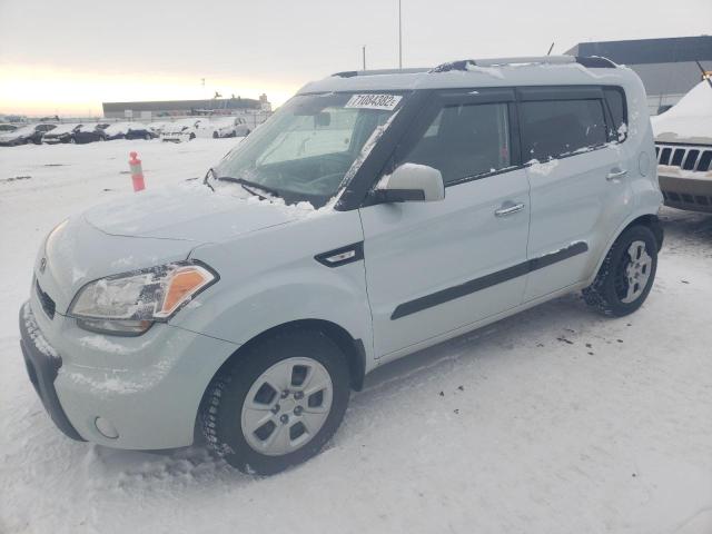 kia soul + 2011 kndjt2a26b7197323