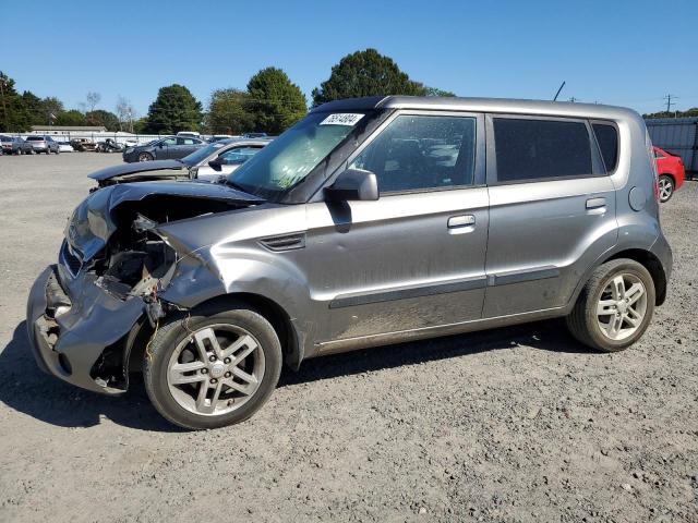 kia soul + 2010 kndjt2a27a7029186