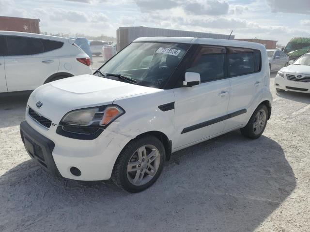 kia soul + 2011 kndjt2a27b7302113