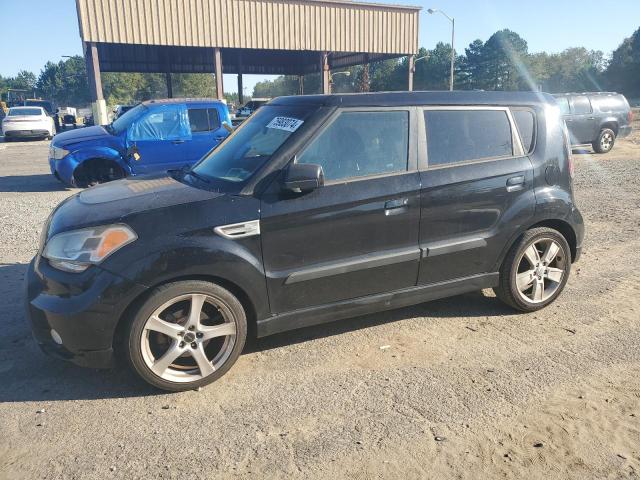 kia soul + 2010 kndjt2a29a7181096