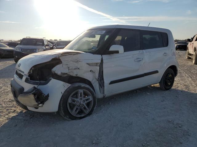 kia soul + 2011 kndjt2a29b7271186