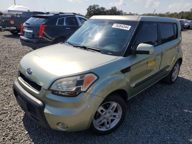 kia soul + 2010 kndjt2a2xa7035578