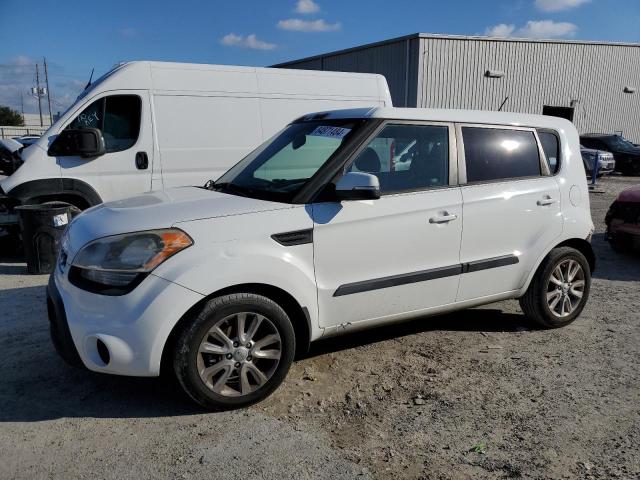 kia soul + 2013 kndjt2a62d7777027