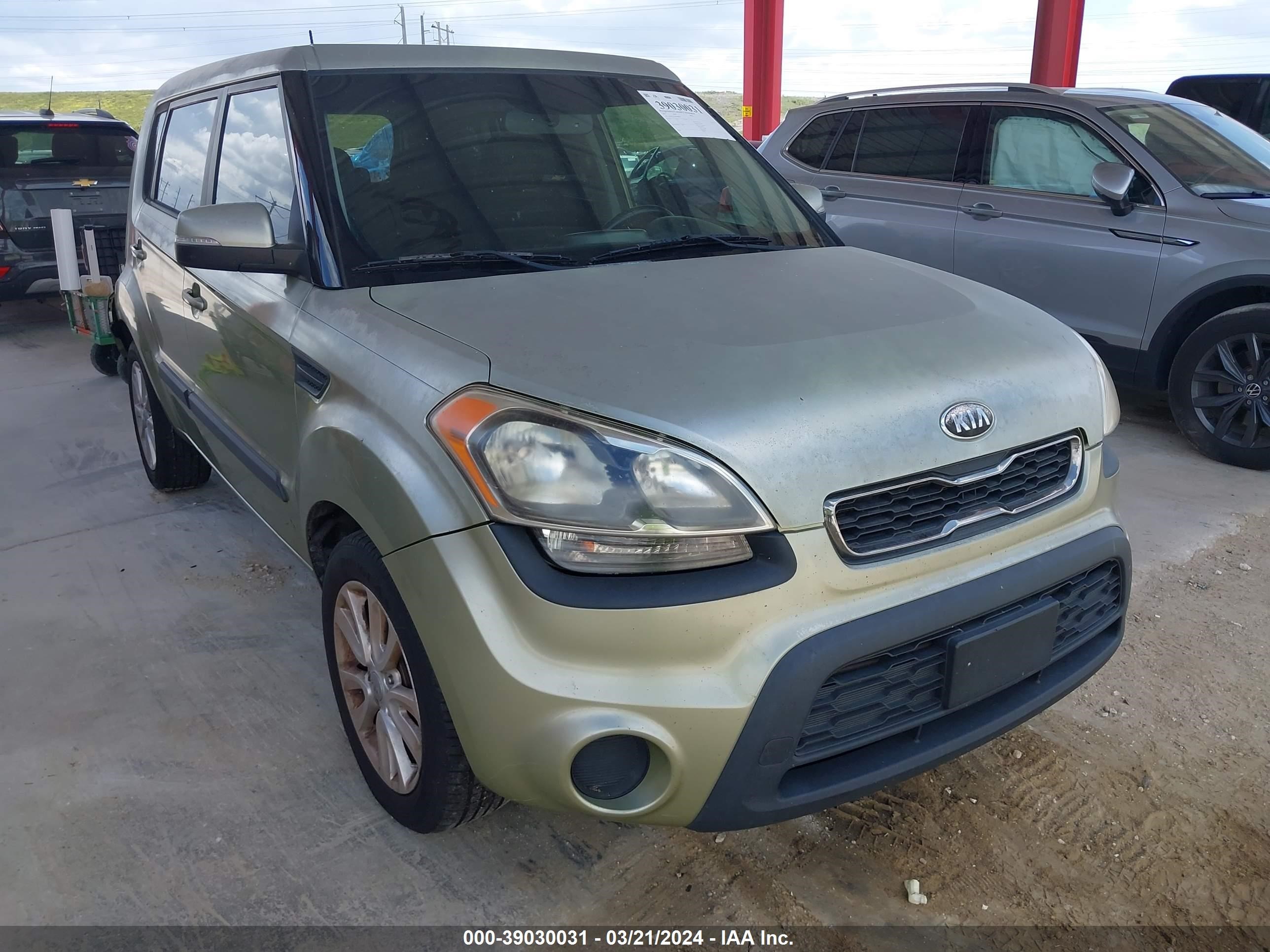 kia soul 2013 kndjt2a66d7488457