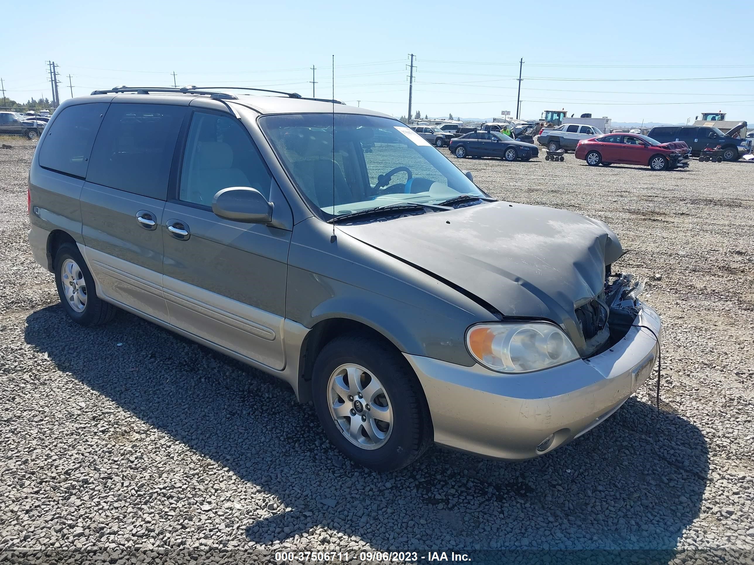 kia sedona 2004 kndup131746587307