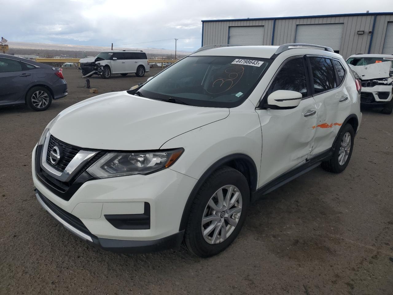 nissan rogue 2017 knmat2mt1hp548684