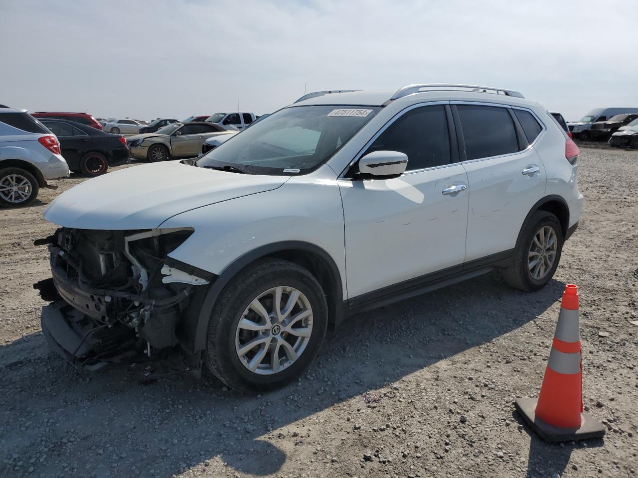 nissan rogue 2017 knmat2mt2hp605197