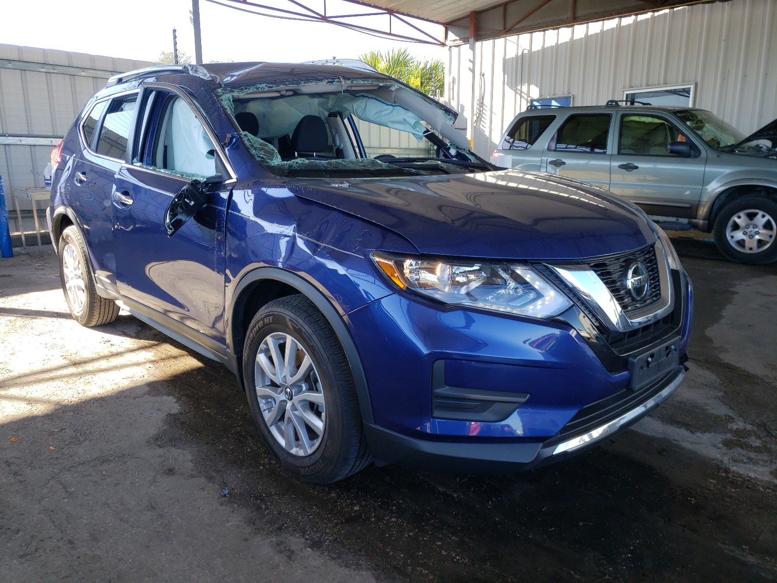 nissan rogue s 2019 knmat2mt2kp553254