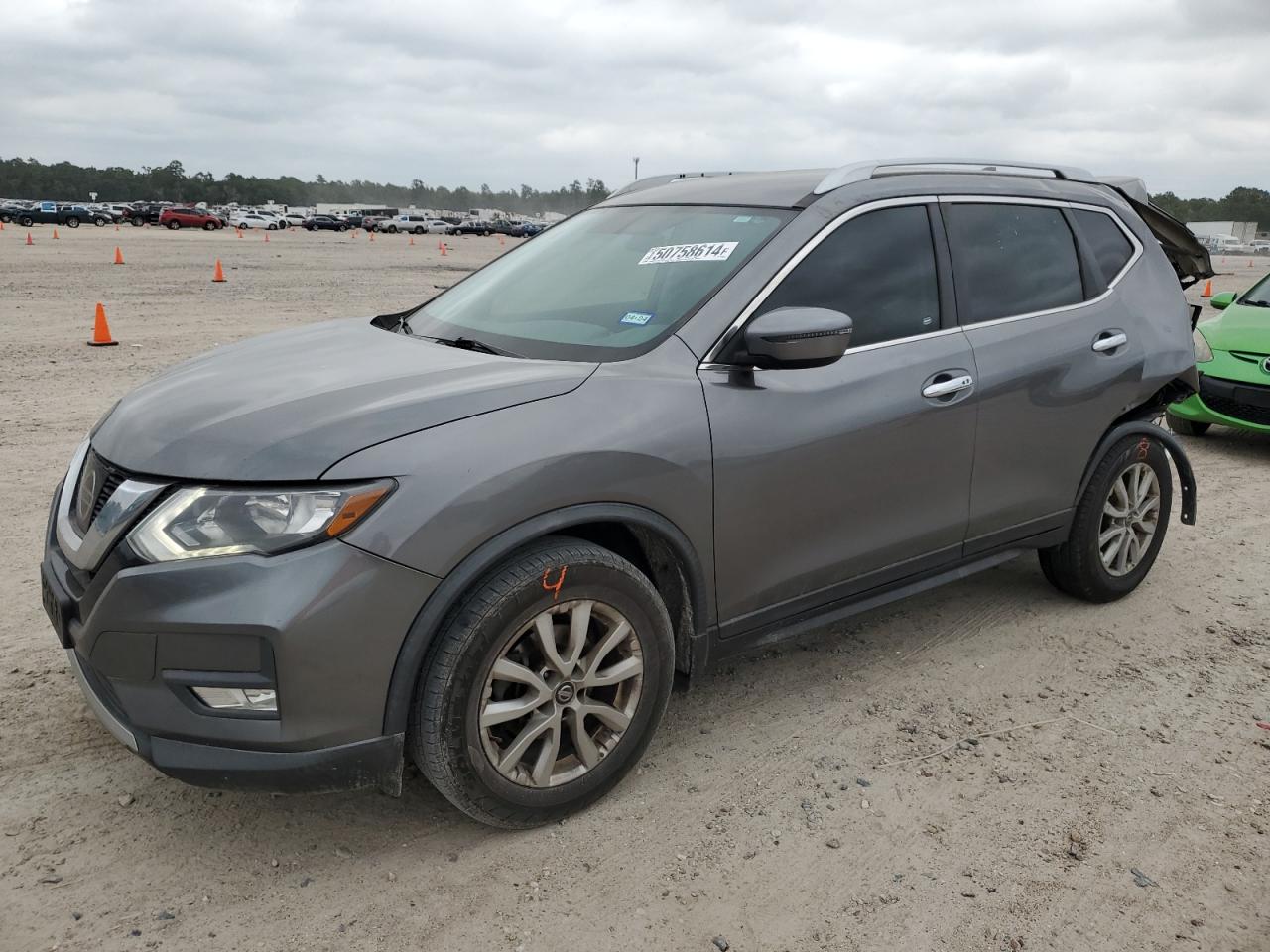 nissan rogue 2017 knmat2mt3hp596543