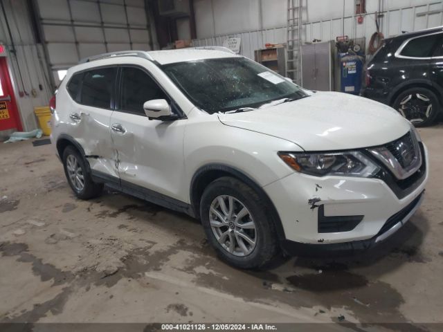 nissan rogue 2017 knmat2mt4hp581162