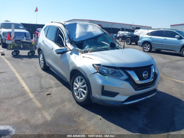 nissan rogue 2017 knmat2mt5hp560675