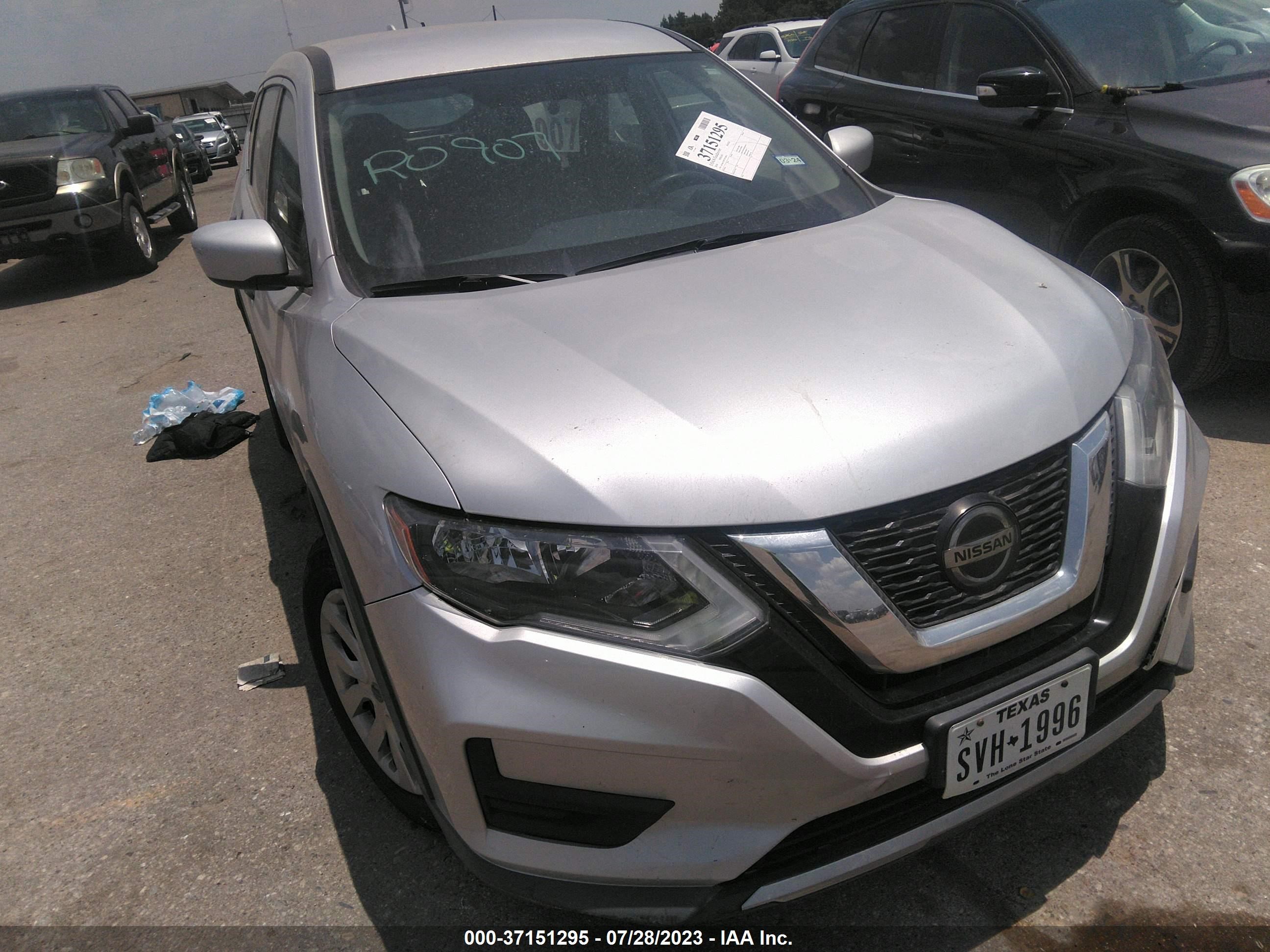 nissan rogue 2018 knmat2mt7jp528851