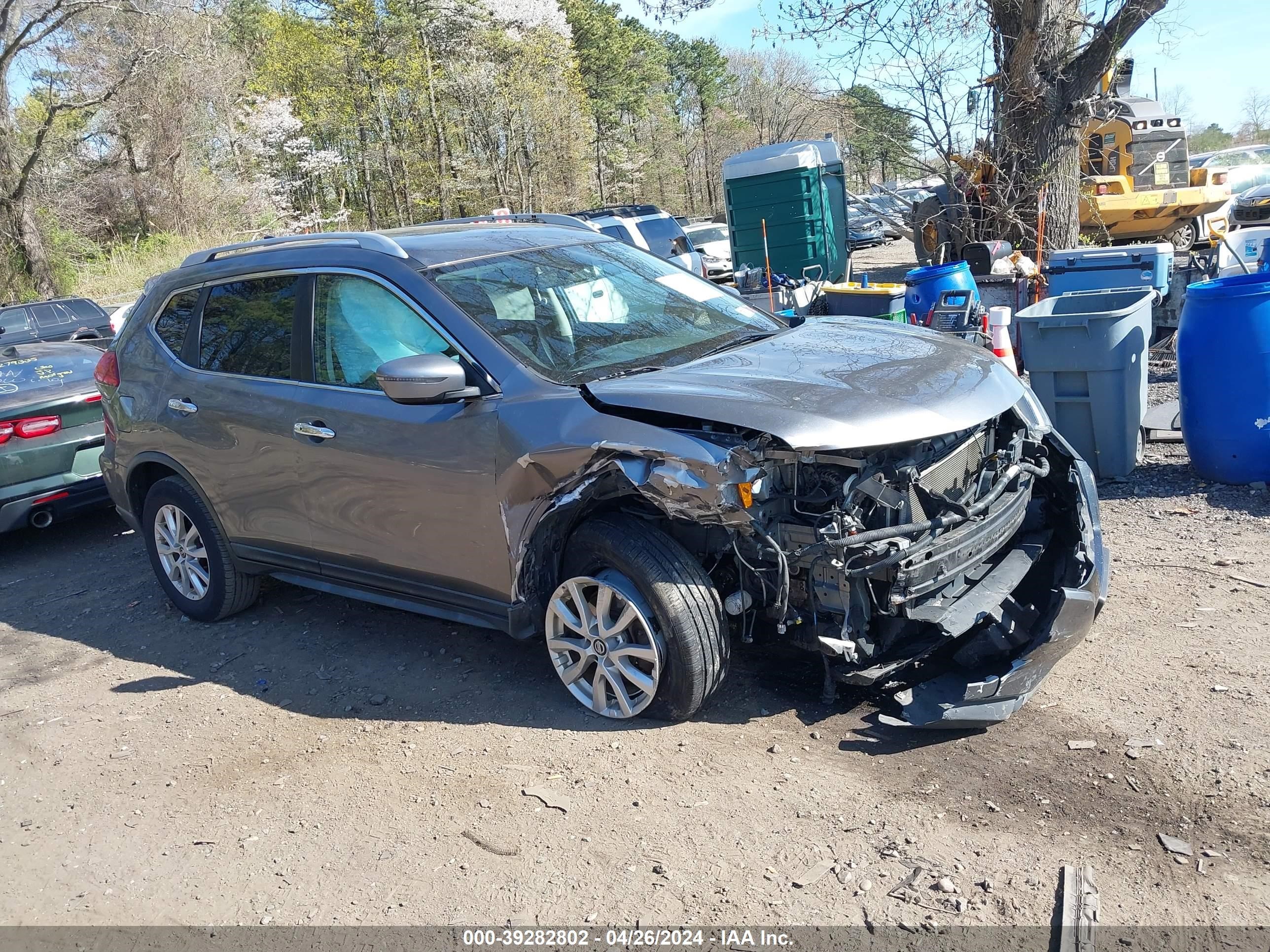 nissan rogue 2017 knmat2mv4hp577470