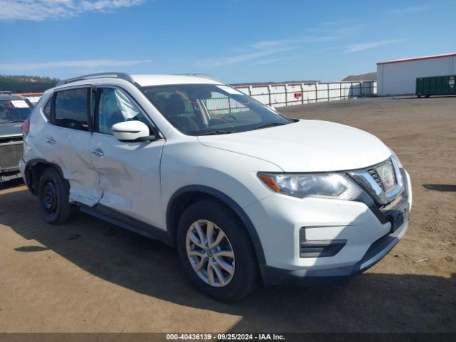 nissan rogue 2017 knmat2mvxhp585735