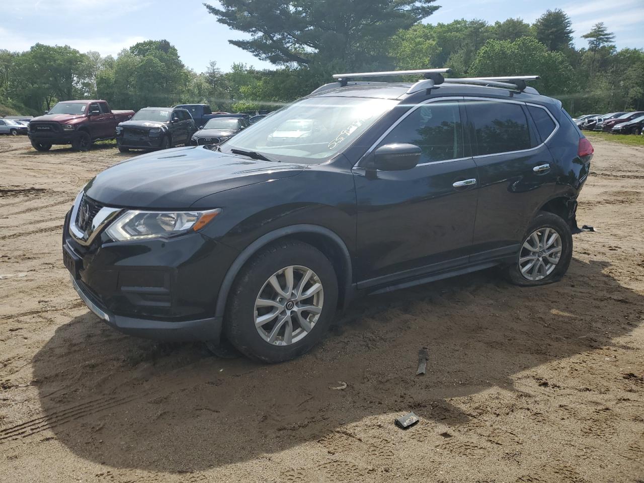 nissan rogue 2017 knmat2mvxhp606454