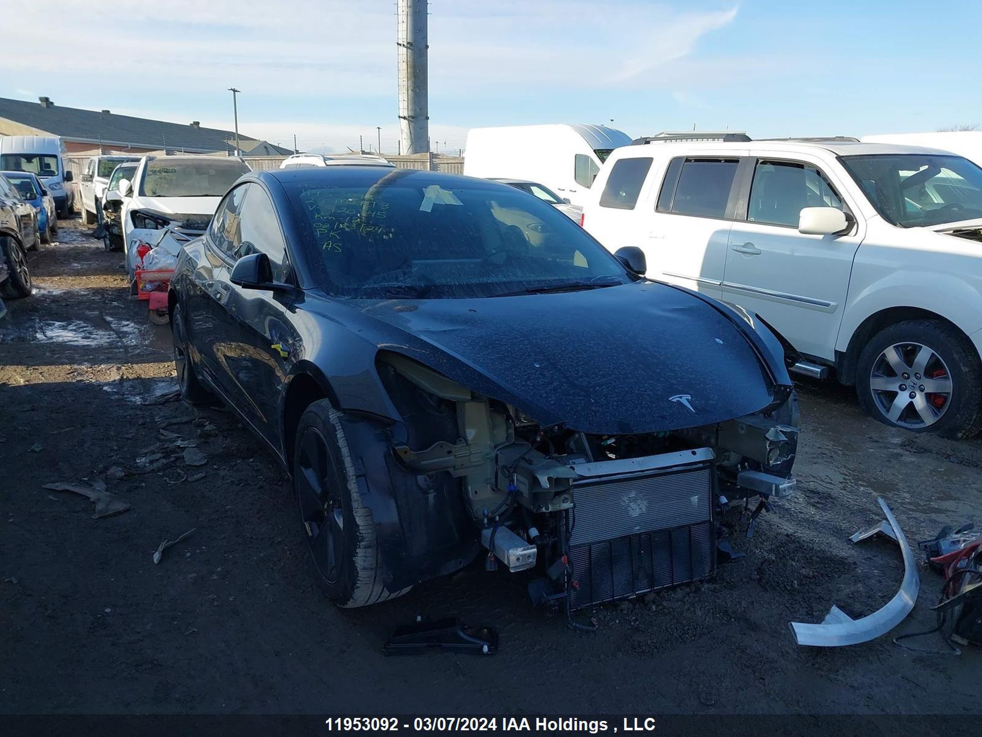 tesla model 3 2023 lrw3e1fa3pc920845