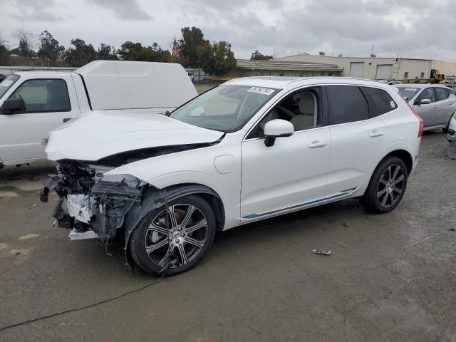 volvo xc60 t8 in 2018 lyvbr0dl7jb121258