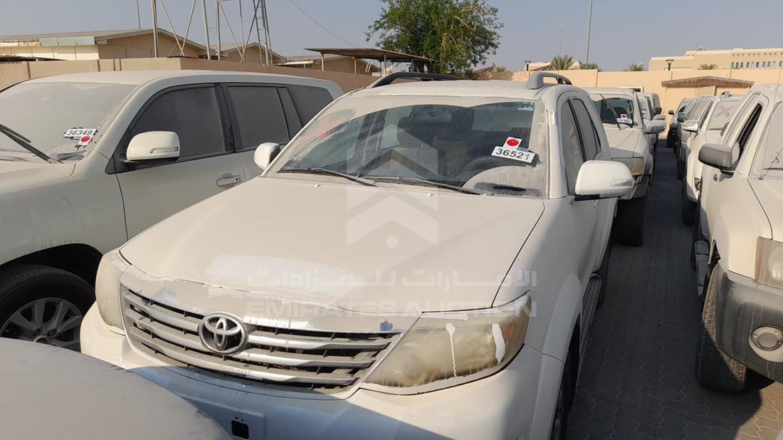 toyota fortuner 2012 mhfyu59g2c7018679