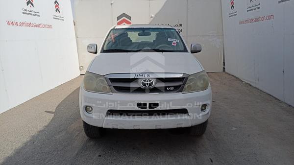 toyota fortuner 2006 mr1yu59g560006242