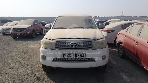 toyota fortuner 2010 mr1yx59g7a3015863