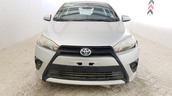 toyota yaris 2015 mr2kw9f33f1081990