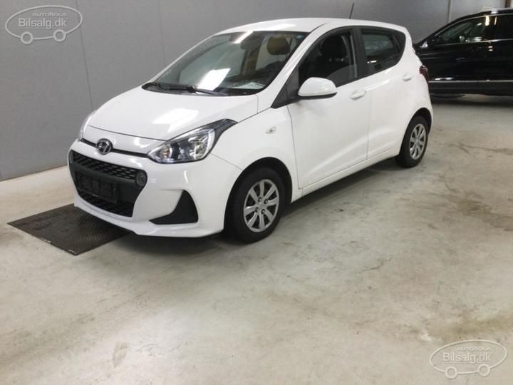 hyundai i10 hatchback 2017 nlha851aahz344956