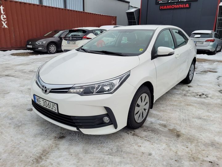 toyota corolla 2018 nmtbt3je40r055977