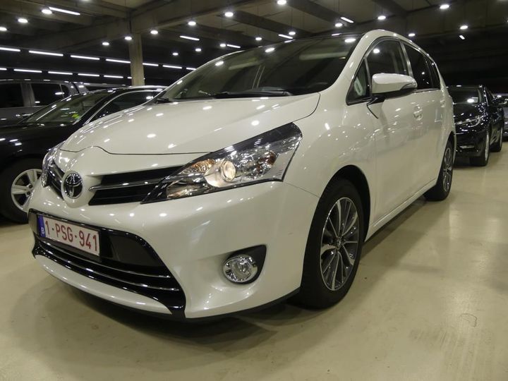 toyota verso 2016 nmtdg26r40r091431