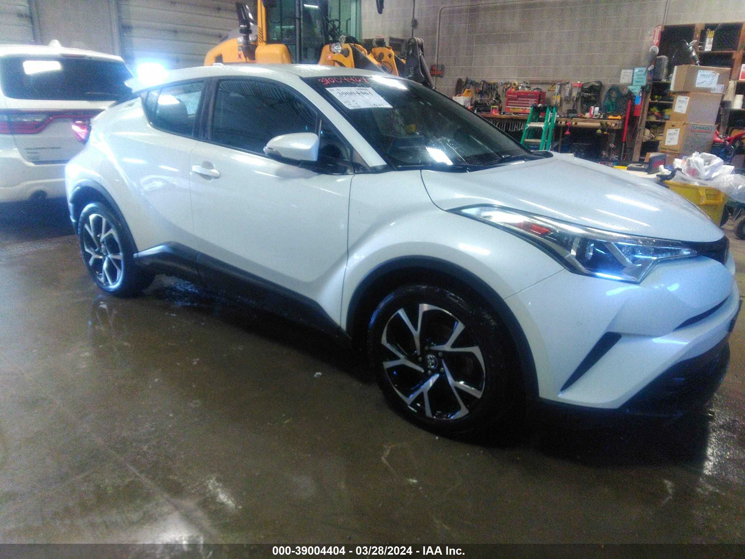 toyota c-hr 2019 nmtkhmbx4kr077925