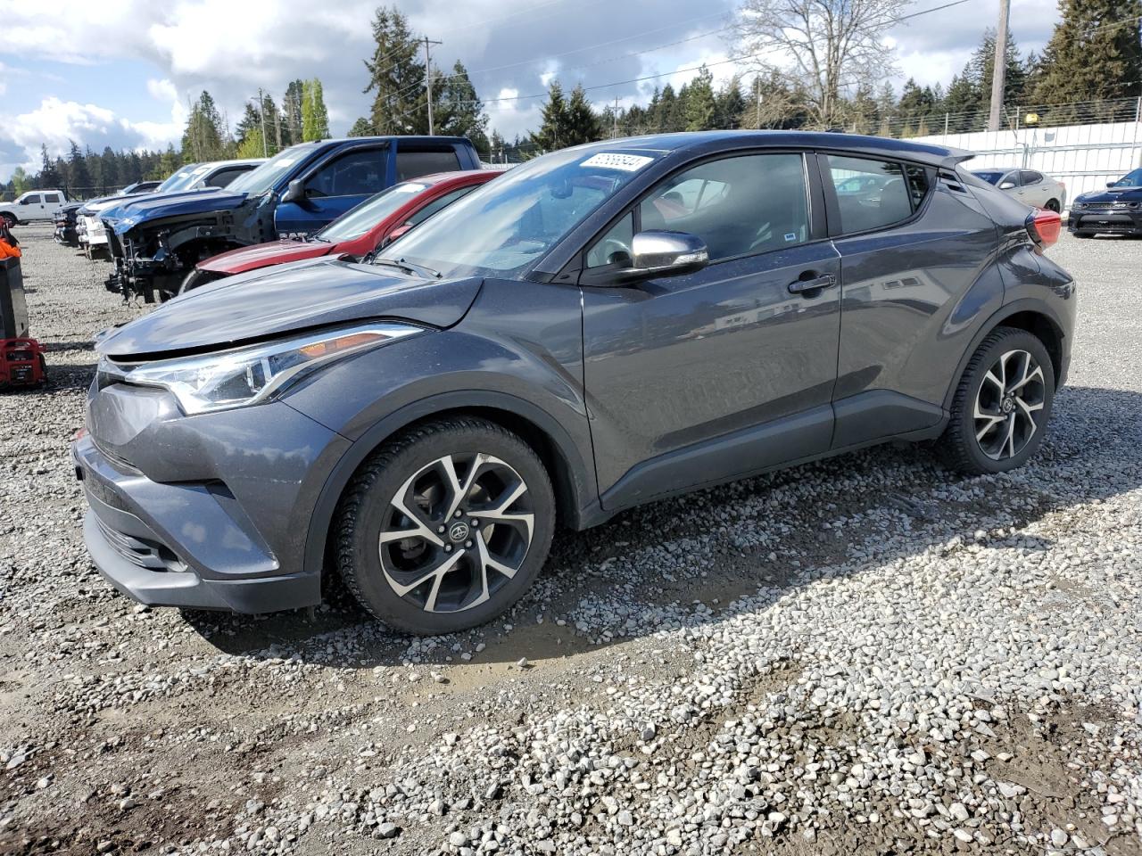 toyota c-hr 2018 nmtkhmbx6jr009074