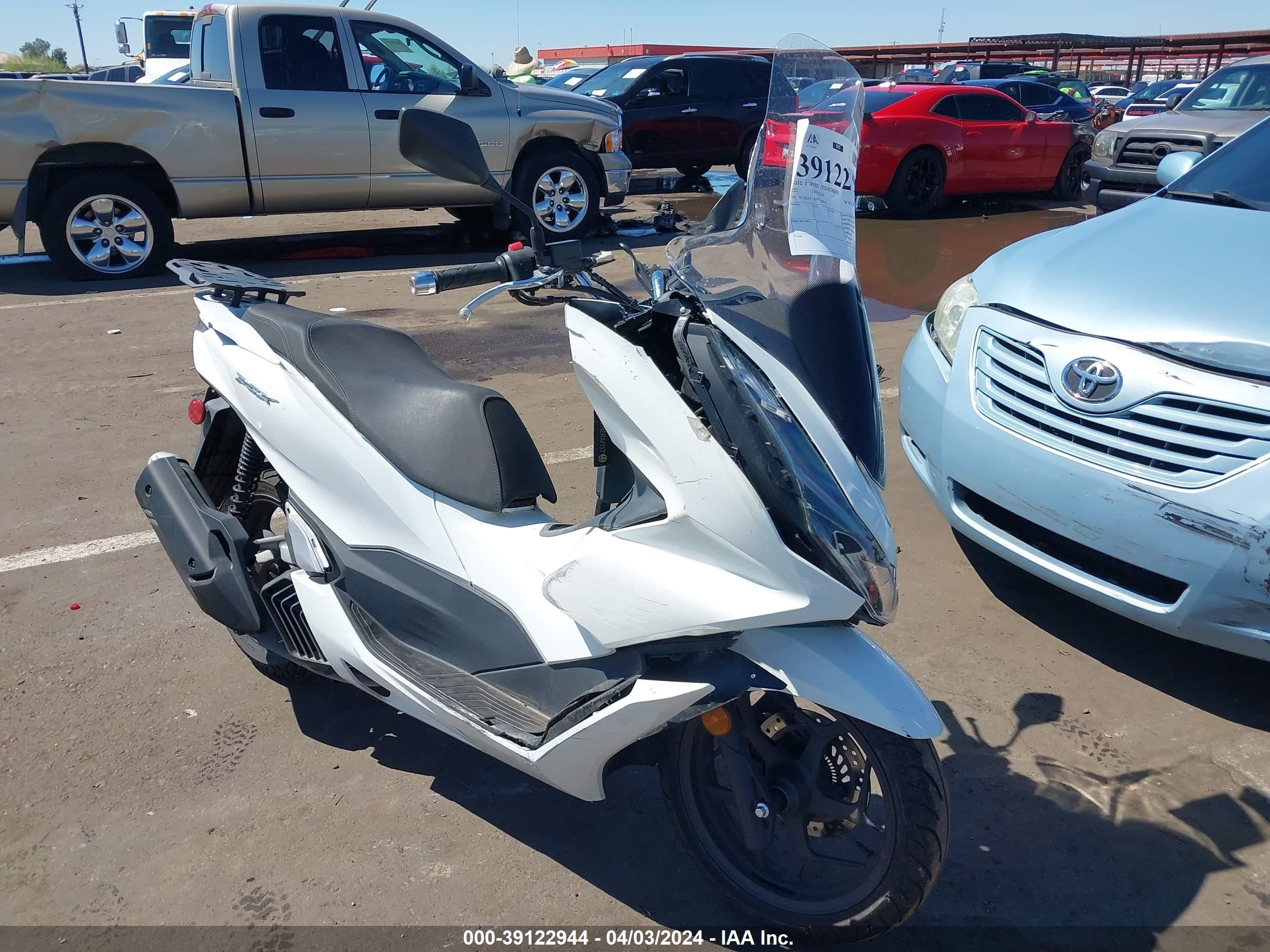 honda  2022 rlhkf4718ny100918